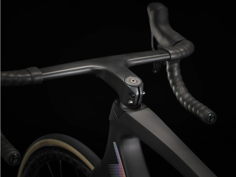 Trek Emonda SLR 9 eTap Carbon Road Bike 2024 in Smoke-2